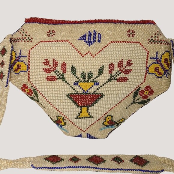 Vintage Beaded Purse Floral Heart Design Cream Red Beads Quilt Interior Zipper - Picture 4 of 16